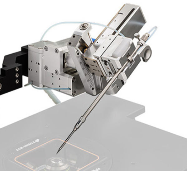 Takanome Micromanipulator